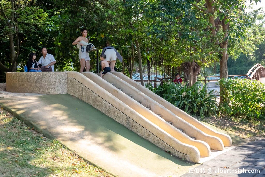中山親水公園．桃園楊梅景點（暑假限定免費玩水景點）