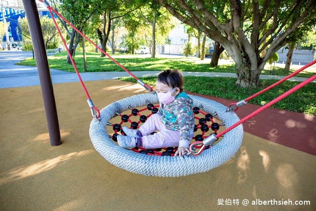 桃園平鎮1895乙未保台紀念公園(乙未之環、希望之泉、沙池、攀岩滑石子溜滑梯) - 第27張圖 桃園平鎮1895乙未保台紀念公園(乙未之環、希望之泉、沙池、攀岩滑石子溜滑梯)