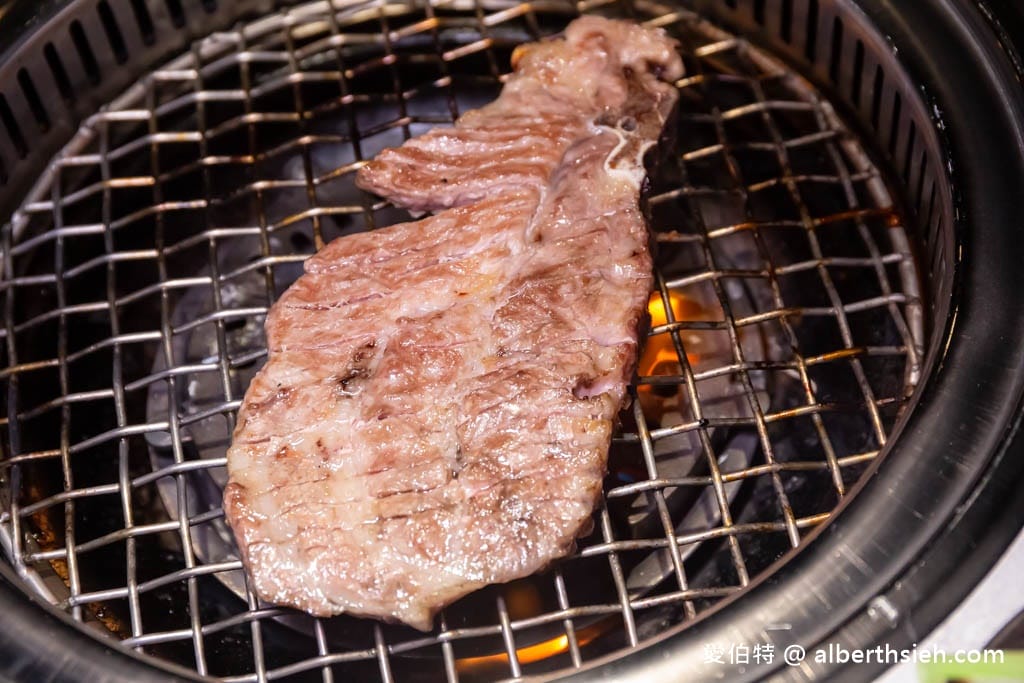 森森燒肉．桃園燒肉推薦（自助沙拉吧甜點冰品吃到飽，肉質海鮮品質佳）