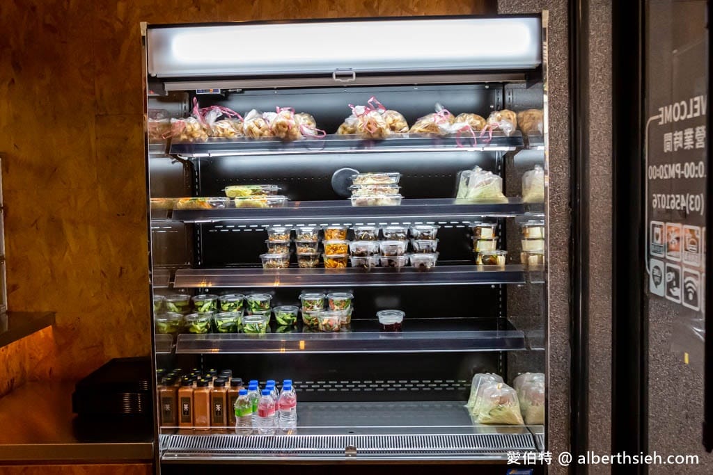 阿美米干園區店|龍岡忠貞市場美食,生意好到爆100公尺內三家店 - 第5張圖 阿美米干園區店|龍岡忠貞市場美食,生意好到爆100公尺內三家店