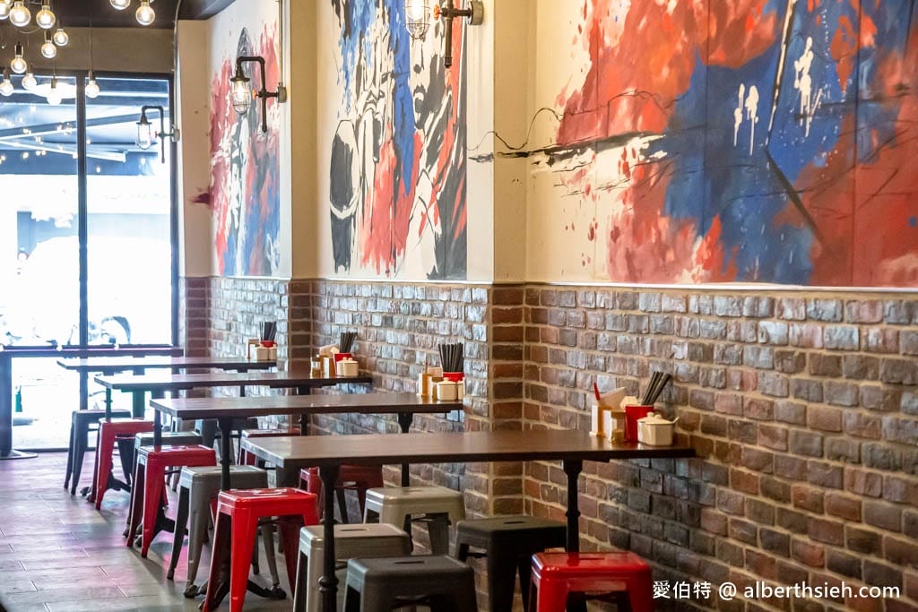 阿美米干園區店|龍岡忠貞市場美食,生意好到爆100公尺內三家店 - 第9張圖 阿美米干園區店|龍岡忠貞市場美食,生意好到爆100公尺內三家店