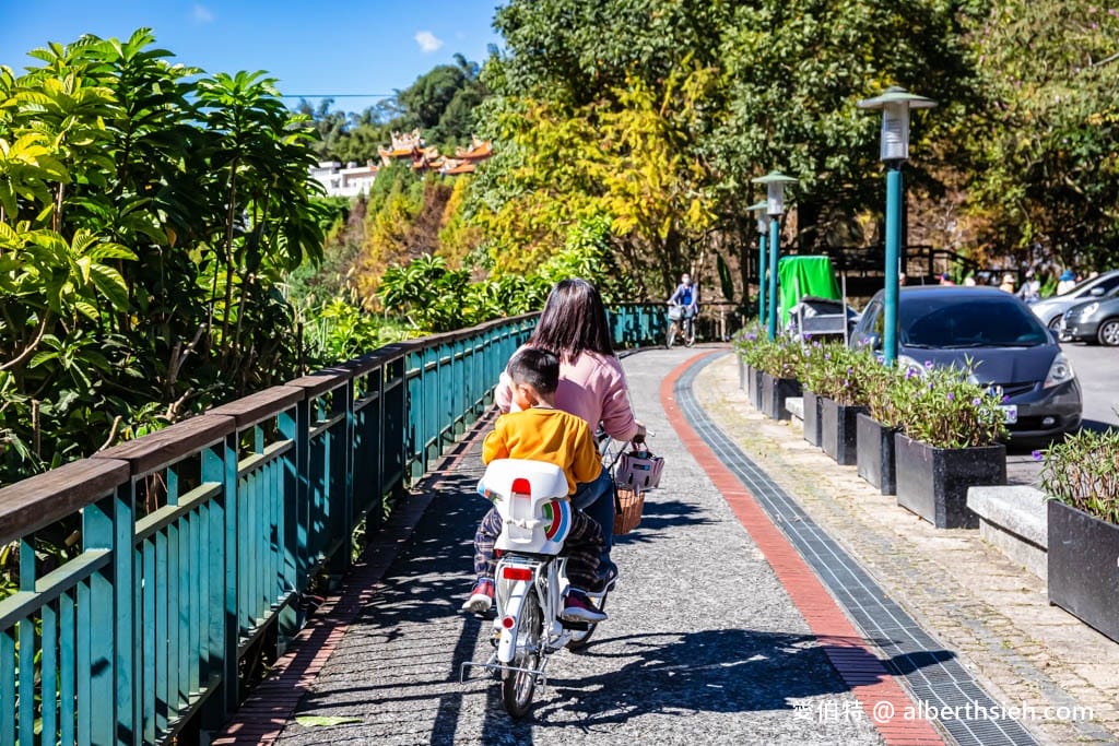 日月潭腳踏車租借推薦．OPENBIKE自行車出租站（親子電輔車騎車賞景，上坡輕鬆免流汗）