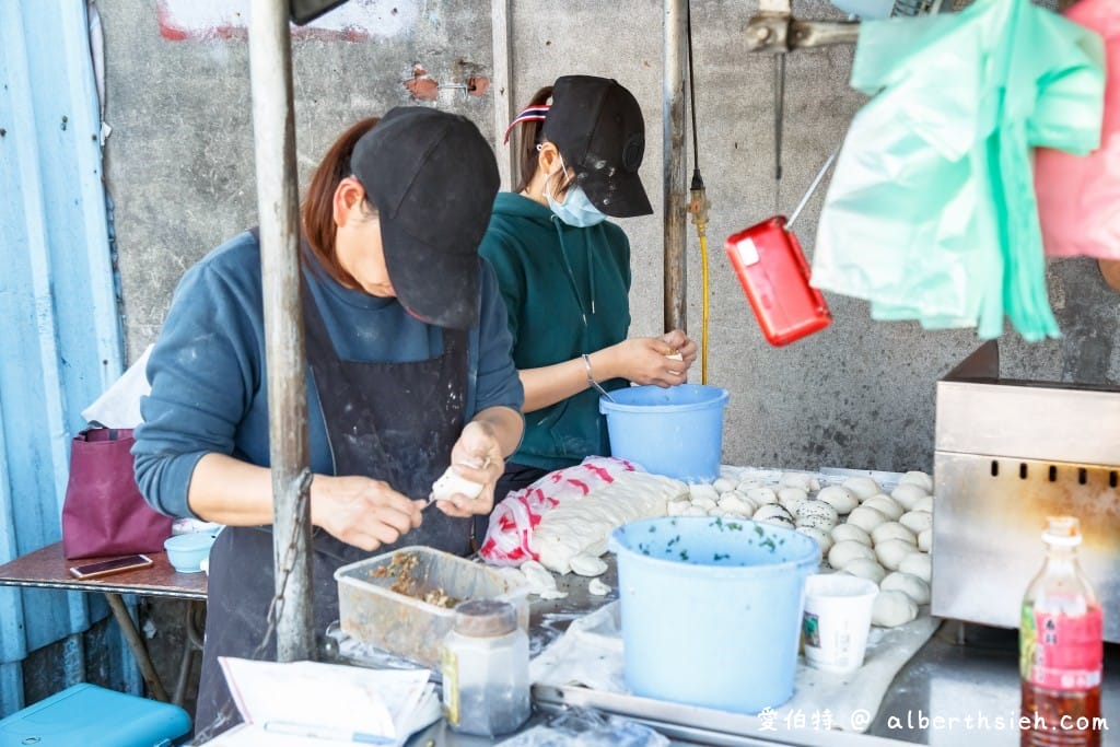 桃園平鎮必吃!大胖子水煎包,爆汁高麗菜與飽滿鮮肉在地人超推 - 第5張圖 桃園平鎮必吃!大胖子水煎包,爆汁高麗菜與飽滿鮮肉在地人超推