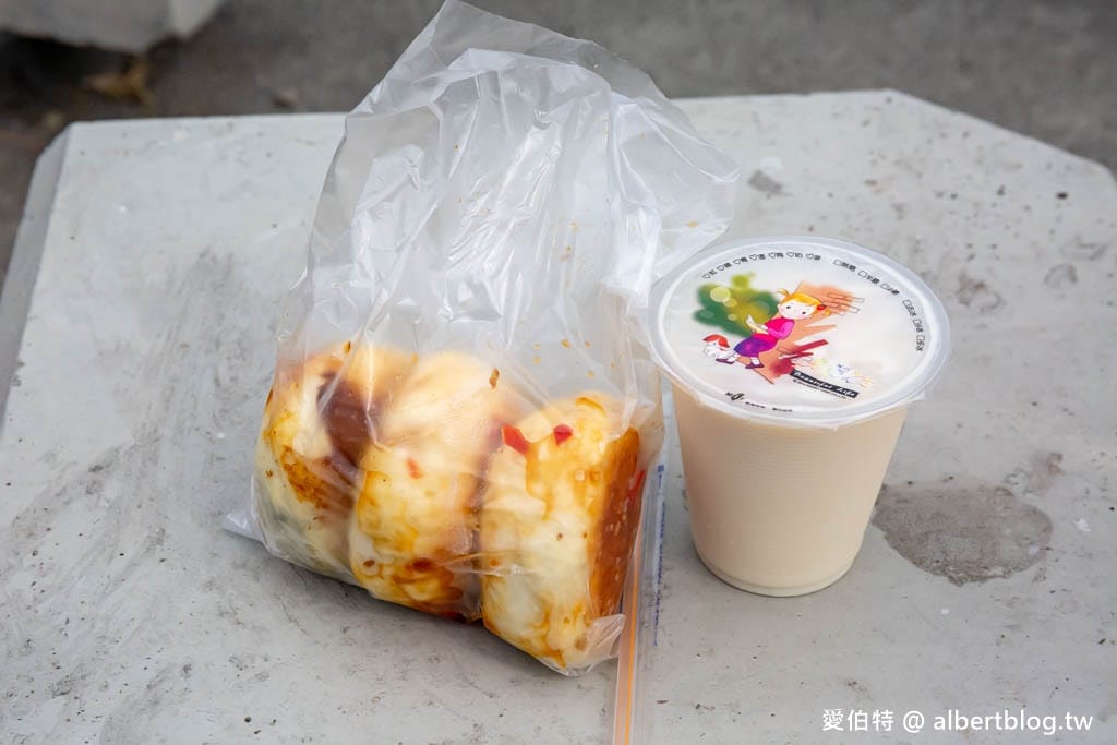 桃園平鎮必吃!大胖子水煎包,爆汁高麗菜與飽滿鮮肉在地人超推 - 第7張圖 桃園平鎮必吃!大胖子水煎包,爆汁高麗菜與飽滿鮮肉在地人超推