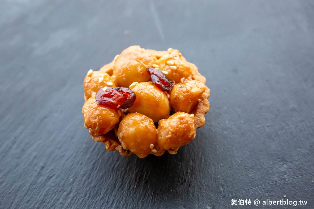 愛豆屋洋果子工坊桃園旗艦店｜夏威夷豆塔堅果專賣，伴手禮推薦