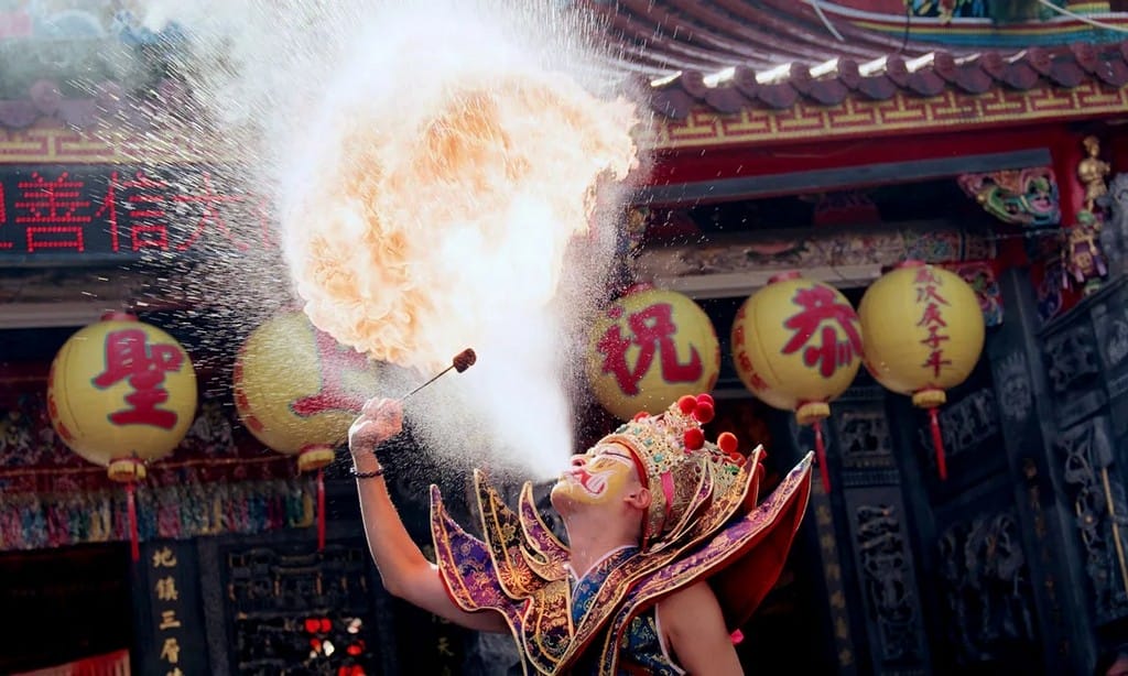 2024大溪廟會大溪大禧（關聖帝君誕辰遶境，百衲祈福全城歡慶一整月）