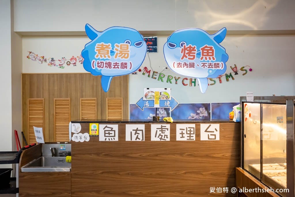 林口海世界複合式碳烤店｜新北海鮮吃到飽，菜單價格，魚肉熟食