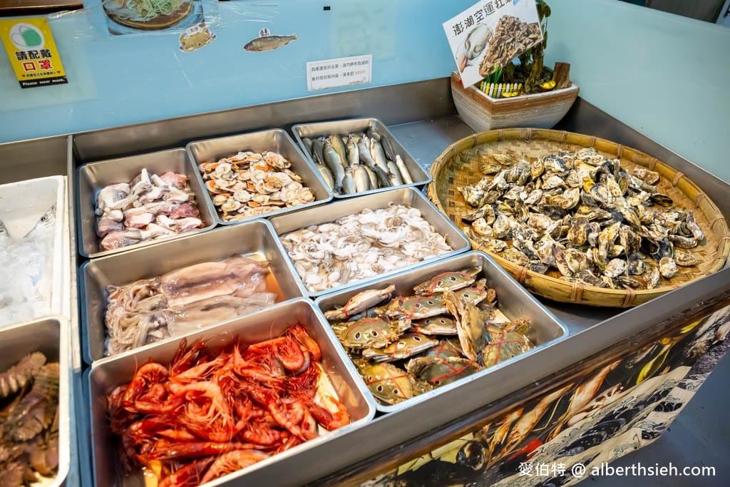 林口海世界複合式碳烤店｜新北海鮮吃到飽，菜單價格，魚肉熟食