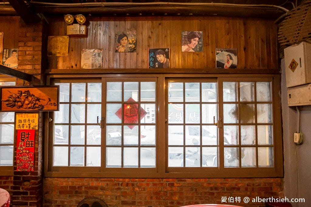 桃園平鎮土埆厝復古小館｜復古懷舊的客家餐廳，鵝肉肥美多汁好吃