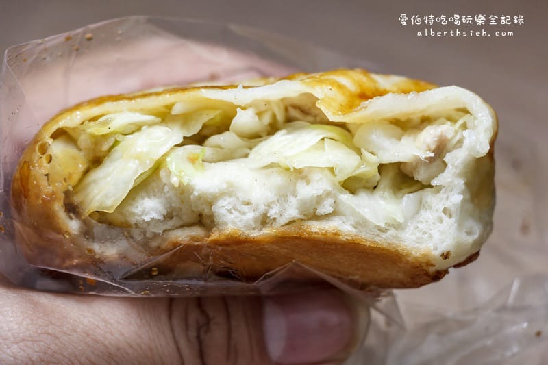 桃園南門市場必吃早餐｜林記水煎包，在地30年排隊店，香甜脆口