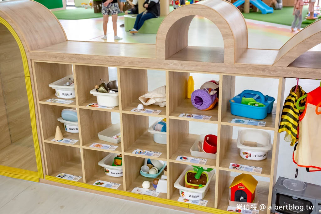 桃園市八德親子館｜桃園免費親子景點，置地生活廣場旁，小小朋友瘋狂放電 @愛伯特