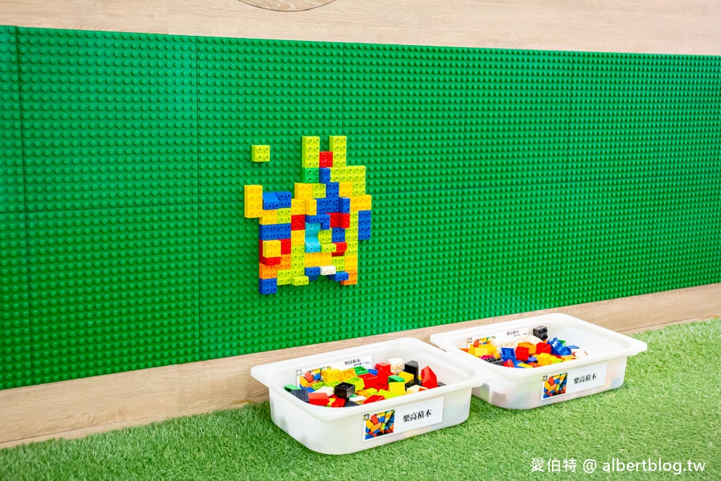 桃園市八德親子館|桃園免費親子景點,置地生活廣場旁,小小朋友瘋狂放電 @愛伯特