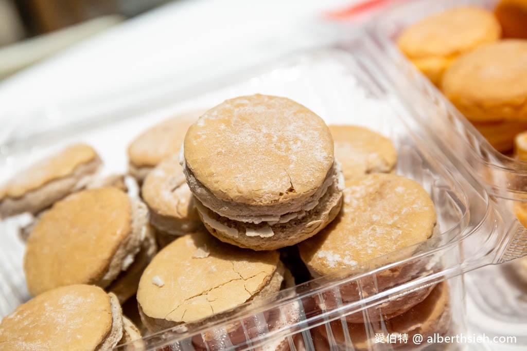 大江快閃美食（Cheese Talk北海道生乳達茲，ButterSays法式甜點費南雪） @愛伯特