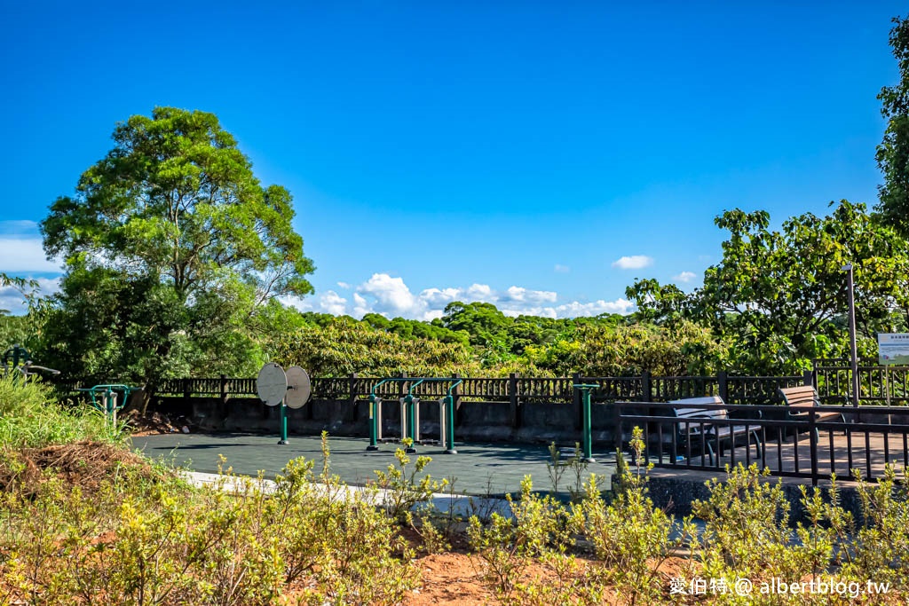 林口新寮景觀步道（秘境觀景台鳥瞰中山高五楊高架） @愛伯特