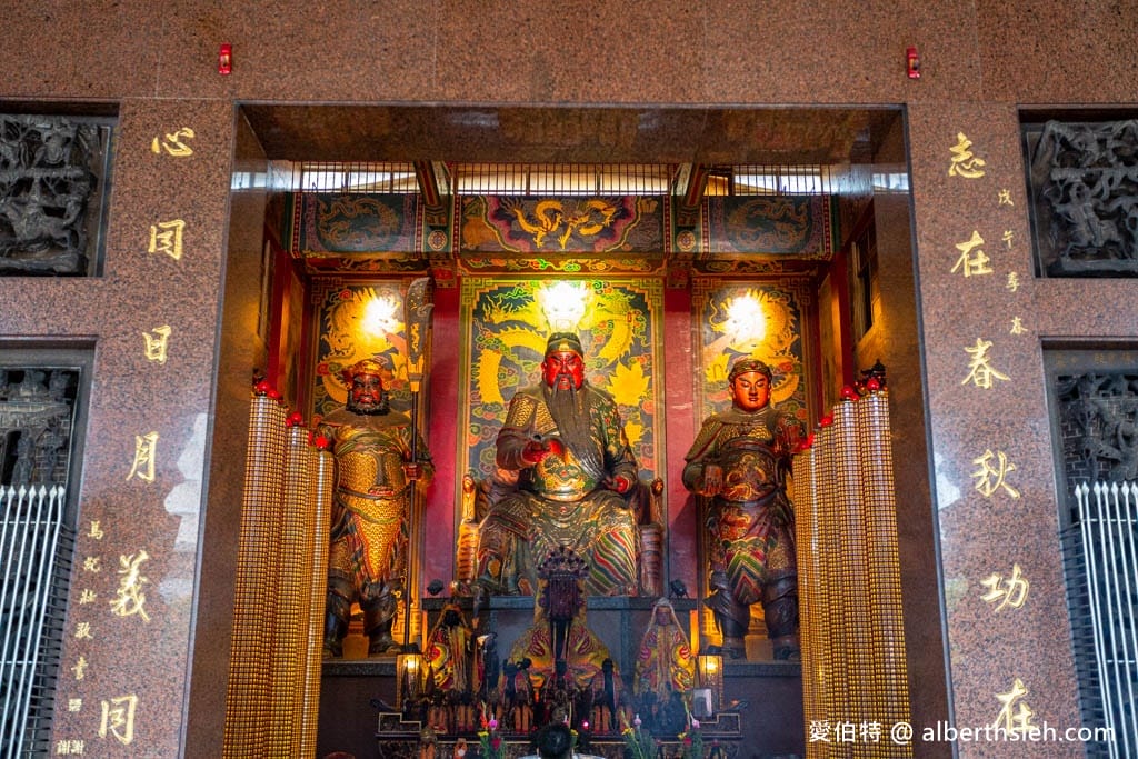 高雄關帝廟|高雄關聖帝君廟,全台十大月老廟求姻緣、貼金箔求財 - 第23張圖 高雄關帝廟|高雄關聖帝君廟,全台十大月老廟求姻緣、貼金箔求財