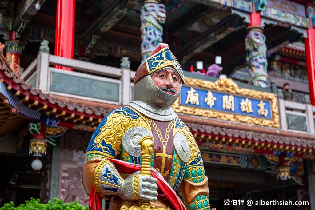 高雄關帝廟|高雄關聖帝君廟,全台十大月老廟求姻緣、貼金箔求財 - 第8張圖 高雄關帝廟|高雄關聖帝君廟,全台十大月老廟求姻緣、貼金箔求財