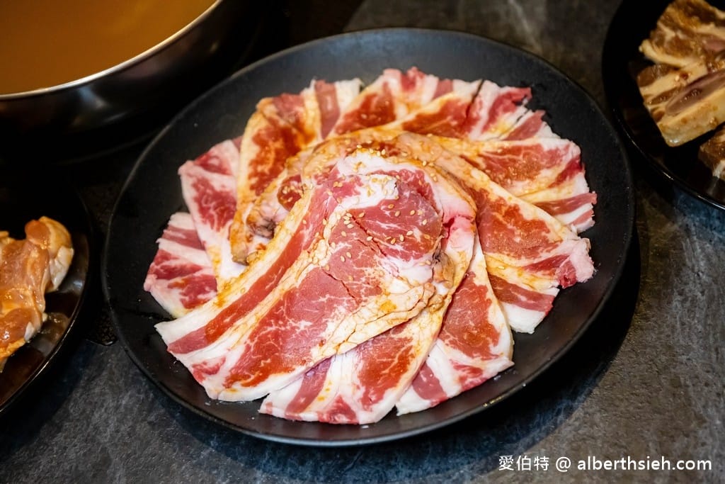桃園燒烤KTV吃到飽.Shock燒肉環球青埔A19店(包廂唱歌爽烤和牛燒肉) - 第33張圖 桃園燒烤KTV吃到飽.Shock燒肉環球青埔A19店(包廂唱歌爽烤和牛燒肉)