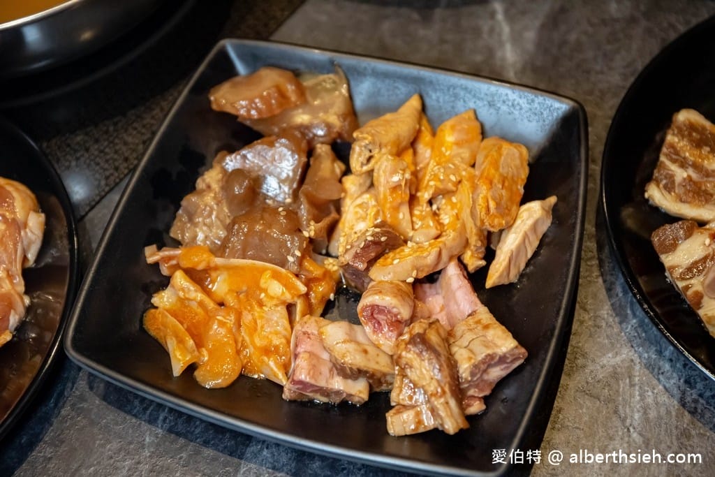 桃園燒烤KTV吃到飽.Shock燒肉環球青埔A19店(包廂唱歌爽烤和牛燒肉) - 第38張圖 桃園燒烤KTV吃到飽.Shock燒肉環球青埔A19店(包廂唱歌爽烤和牛燒肉)