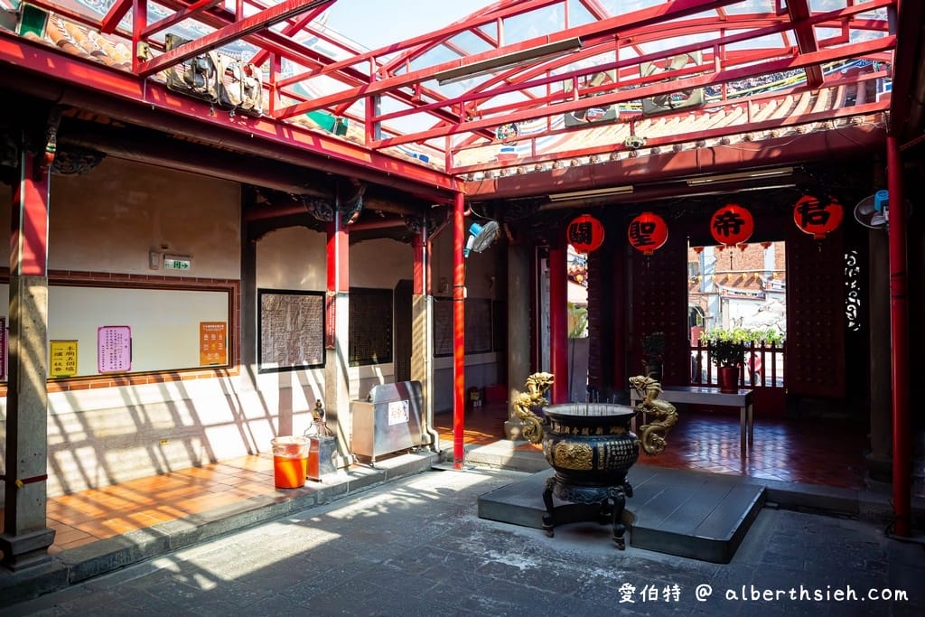 新竹關聖帝君廟宇｜新竹關帝廟，從祀岳飛都是忠義代表人物，國家三級古蹟