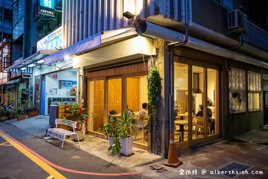 台南日式定食推薦!AKIRA明食堂的名廚私房料理 - 第4張圖 台南日式定食推薦!AKIRA明食堂的名廚私房料理