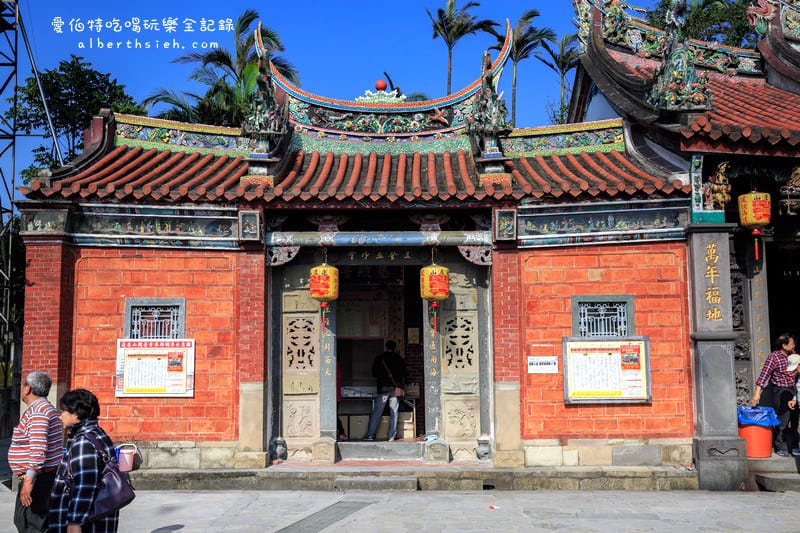 桃園大溪蓮座山觀音寺｜香火鼎盛需登百步雲梯才可拜拜