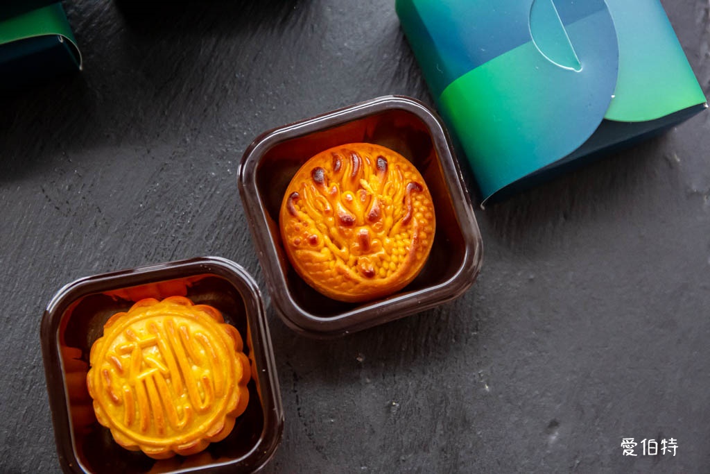 2024月餅禮盒推薦．茶翡鎏金月光祥龍禮盒（桃園團購社限時優惠） @愛伯特