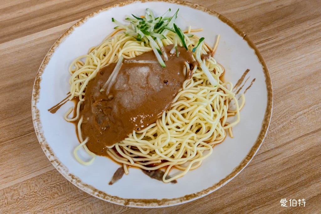 桃園陳記涼麵蒜味肉羹｜建新公園早午餐，蒜味真的很狂 @愛伯特