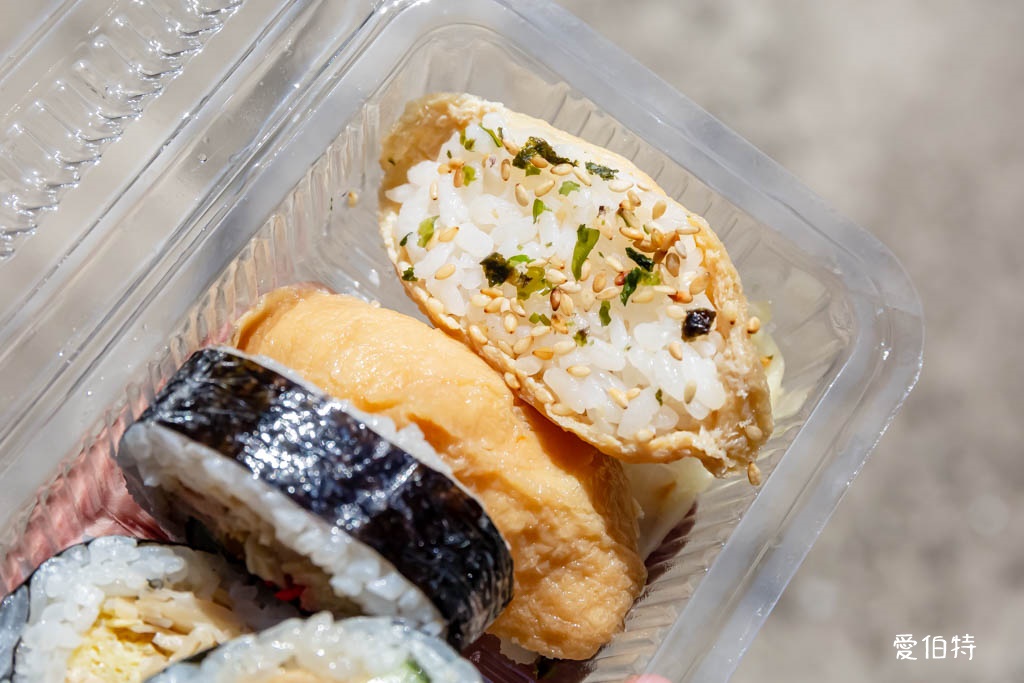 貨櫃屋小籠包｜蘆竹早餐，厚實老麵皮，內餡調味不錯又大顆 @愛伯特