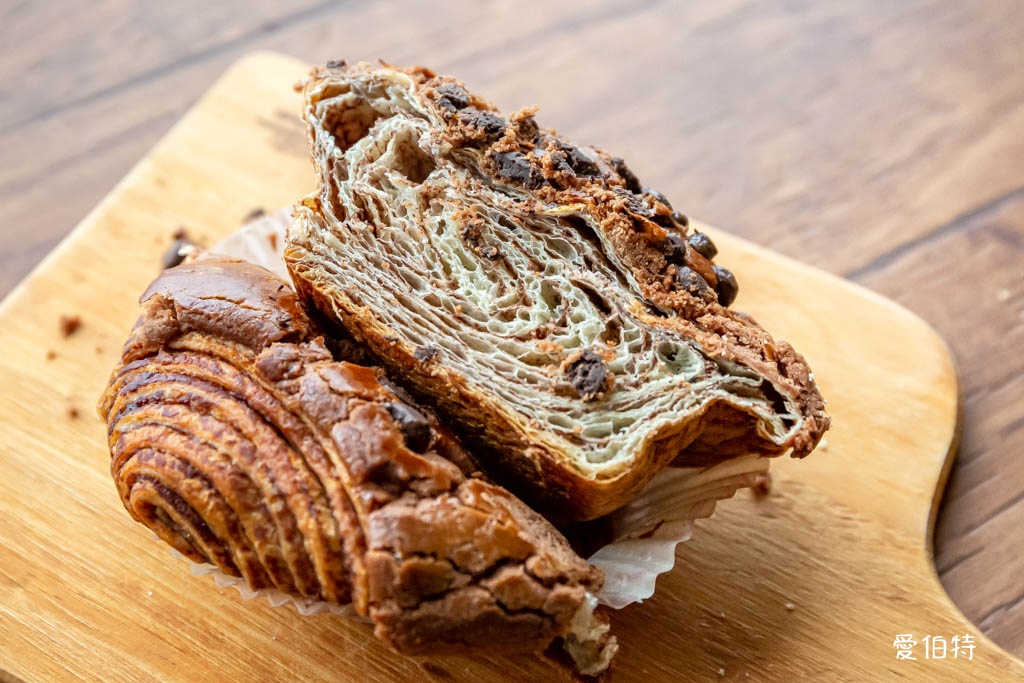 淡水廣泰香西點麵包｜20款菠蘿麵包可挑選，三芝老字號 @愛伯特
