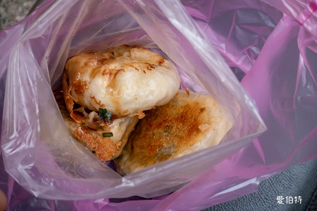 龜山早餐推薦|素食香菇麵線煎包,韭菜水煎包味道不錯便宜好吃 @愛伯特