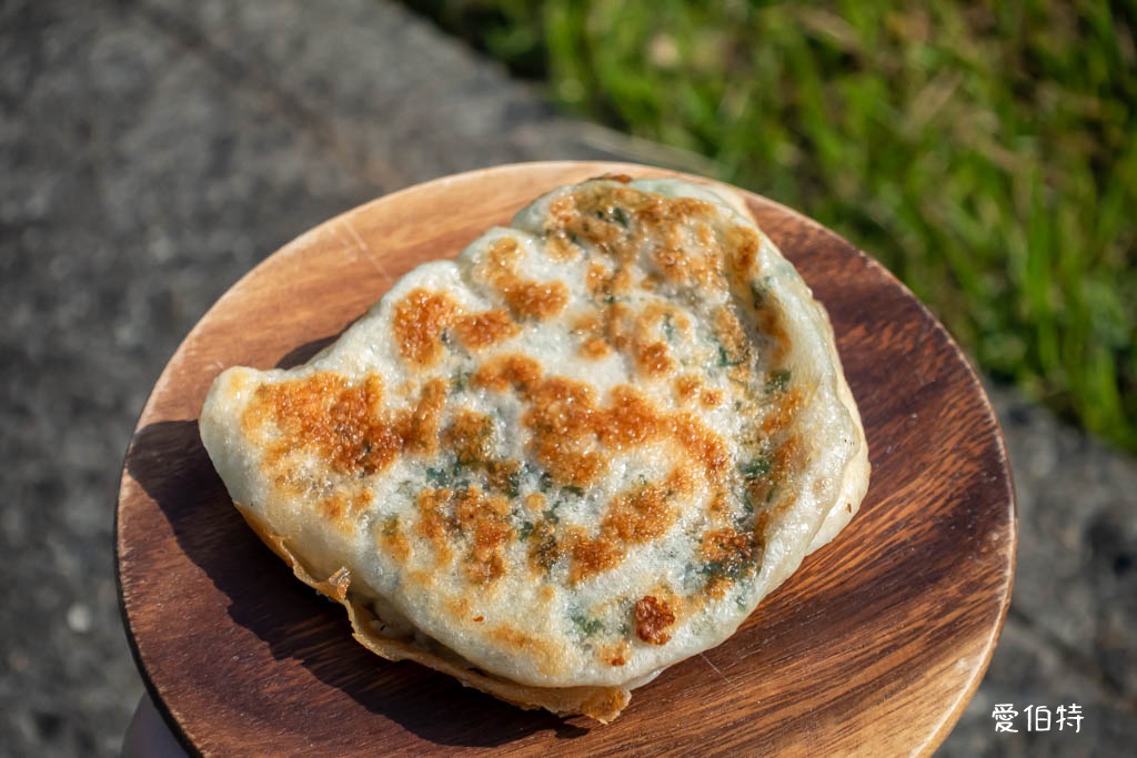 龜山早餐推薦|素食香菇麵線煎包,韭菜水煎包味道不錯便宜好吃 @愛伯特