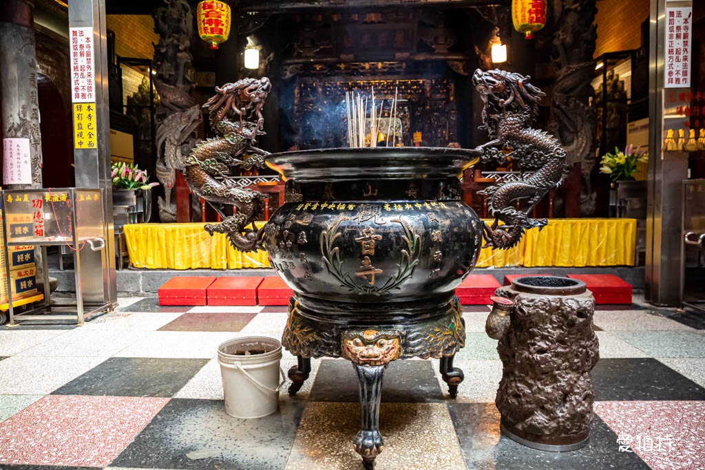 龜山壽山巖觀音寺拜什麼?桃園最古老百年古剎、主祀神明、花季 @愛伯特