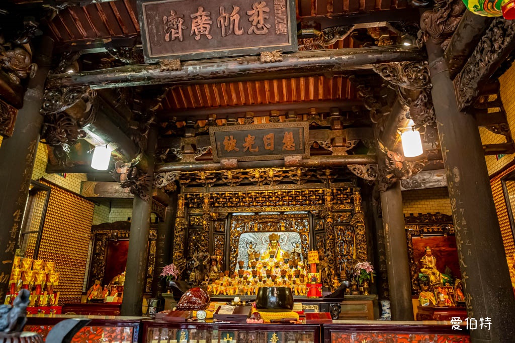 龜山壽山巖觀音寺拜什麼?桃園最古老百年古剎、主祀神明、花季 @愛伯特