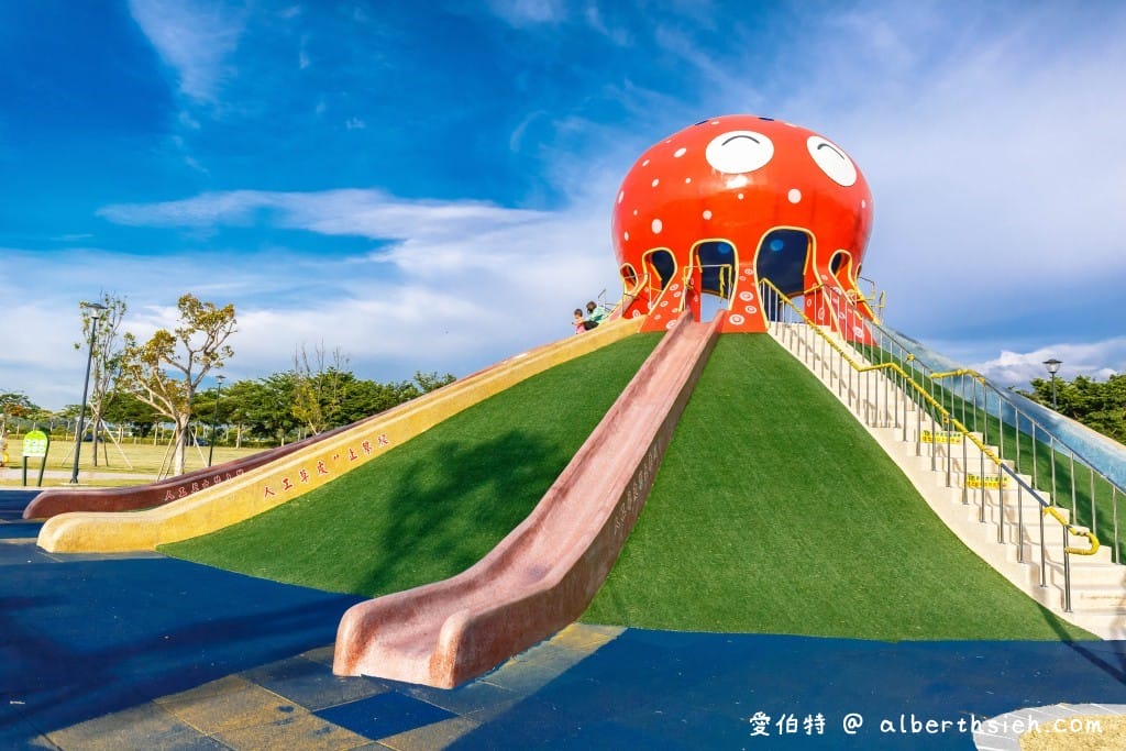 苗栗貓裏喵親子公園（八爪章魚溜滑梯、半遮陽沙坑、鞦韆、寬敞草地野餐）