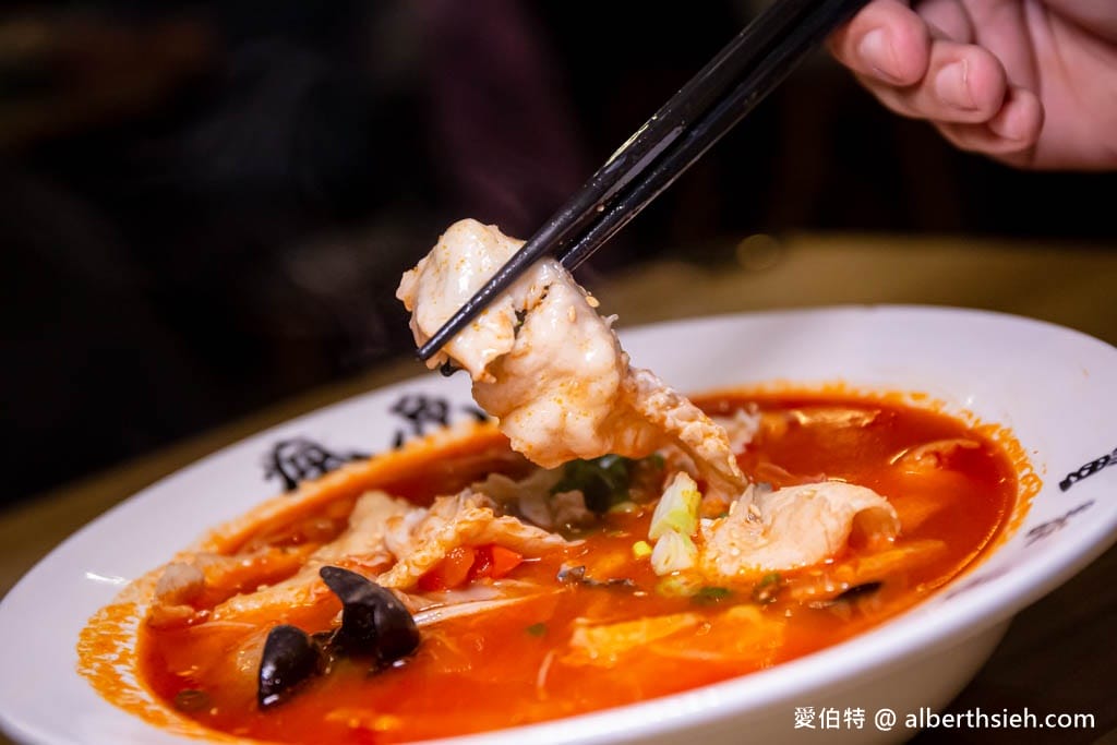 瘋魚下飯金湯魚．桃園龜山酸菜魚推薦（200元就能獨享酸菜魚，超好喝酸梅湯，免費喝到飽！）