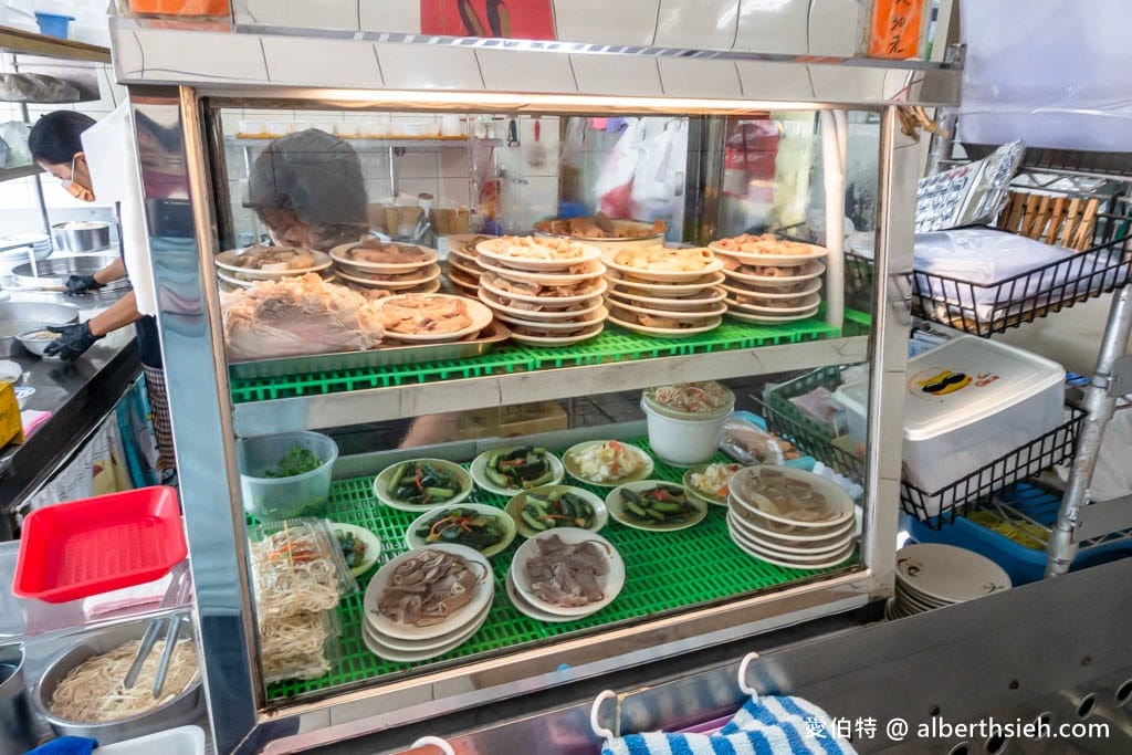 龜山豬肝麵|桃園龜山早餐,乾麵滑Q順口,豬肝綿密軟嫩 - 第7張圖 龜山豬肝麵|桃園龜山早餐,乾麵滑Q順口,豬肝綿密軟嫩
