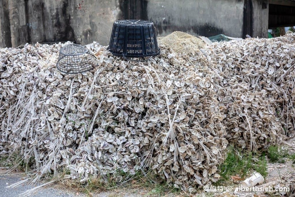 嘉義東石美食．吳氏蚵捲（蚵仔產地蚵仔煎，鹽烤鮮蚵都鮮甜好吃）