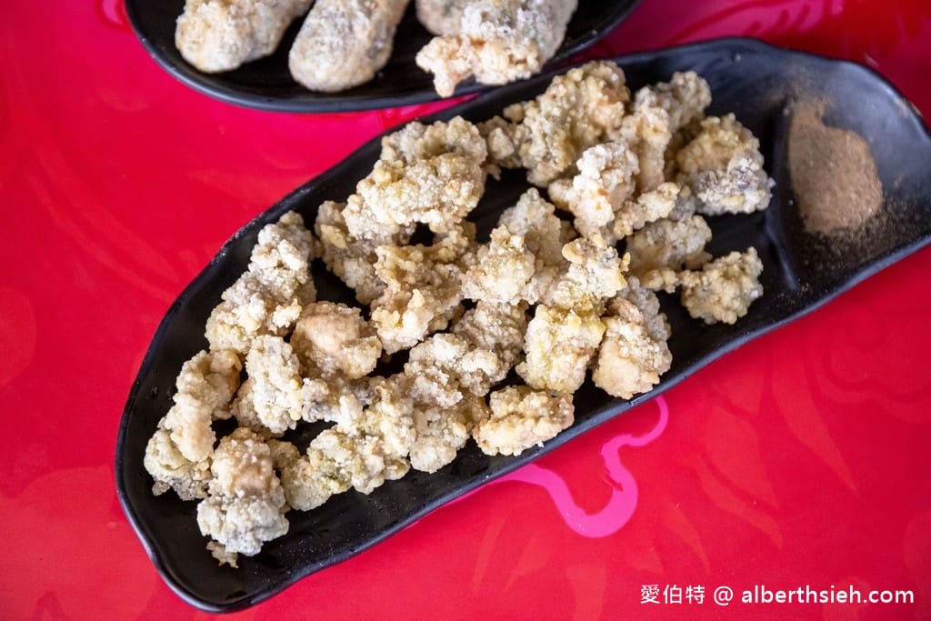 嘉義東石美食．吳氏蚵捲（蚵仔產地蚵仔煎，鹽烤鮮蚵都鮮甜好吃）