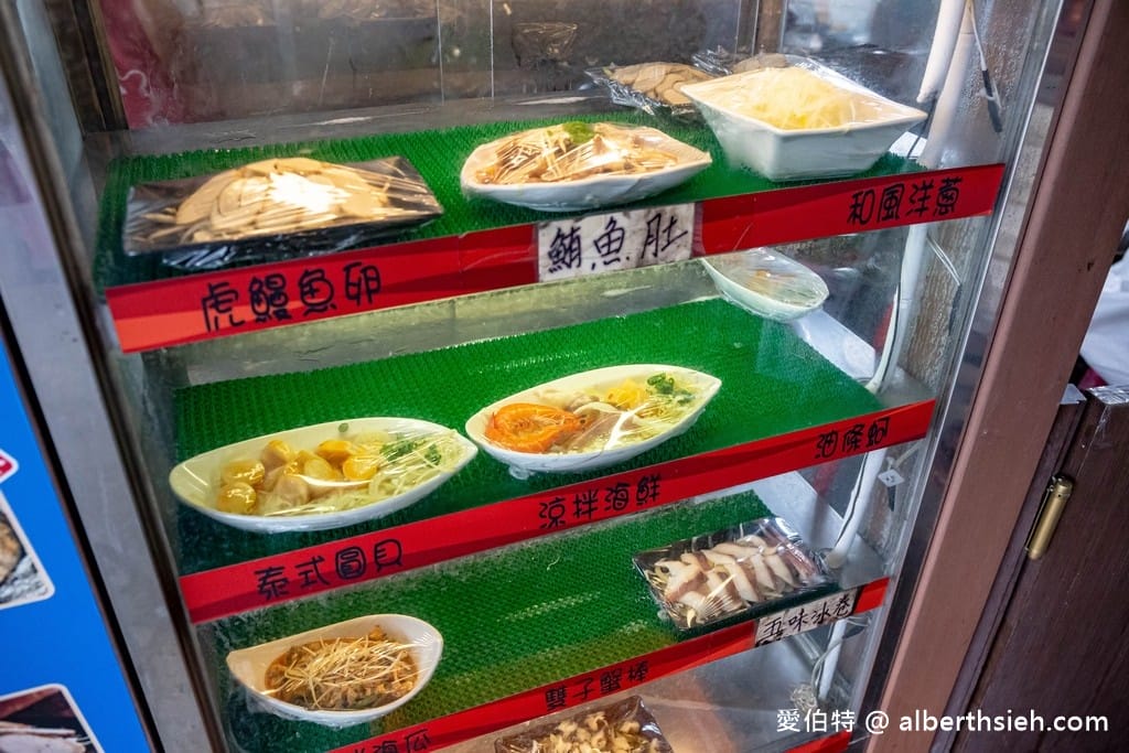 嘉義東石美食．吳氏蚵捲（蚵仔產地蚵仔煎，鹽烤鮮蚵都鮮甜好吃）