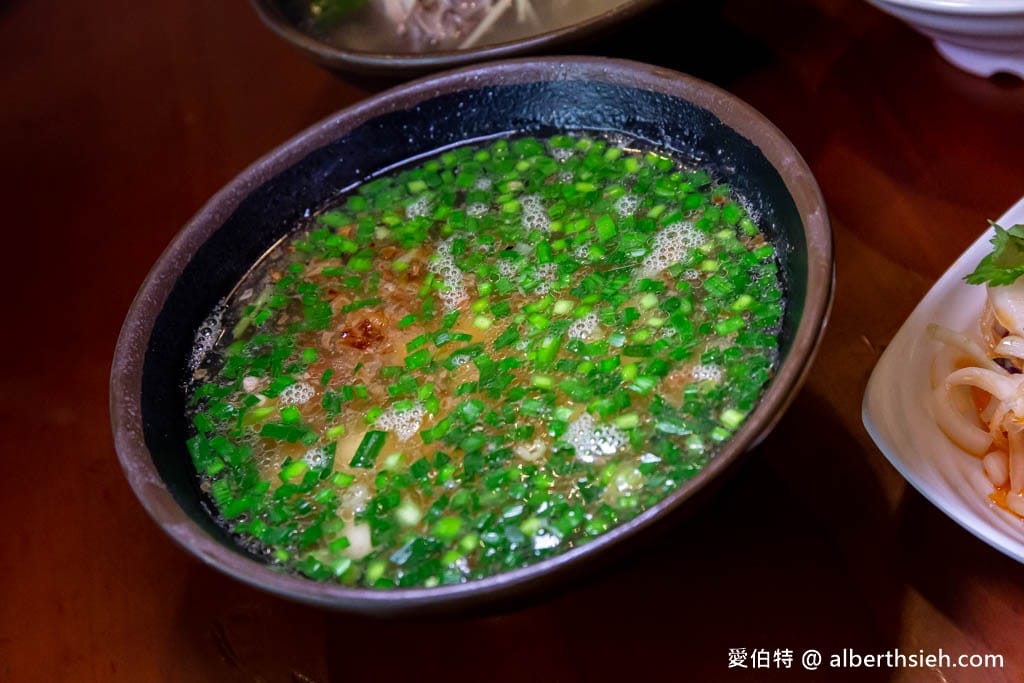 桃園懶得煮客家麵食館平鎮文化店，小菜多到讓你有選擇障礙