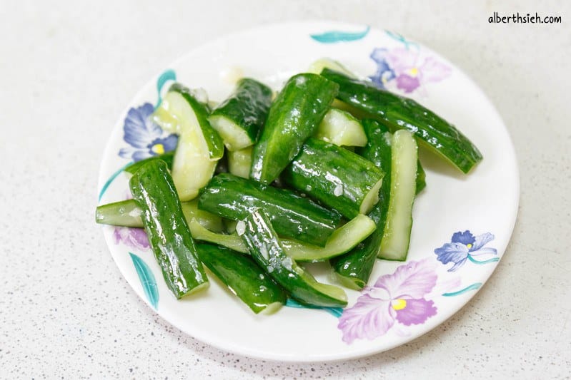 三妹四川麵食｜桃園藝文特區美食推薦，在地人狂推的川味酸辣粉
