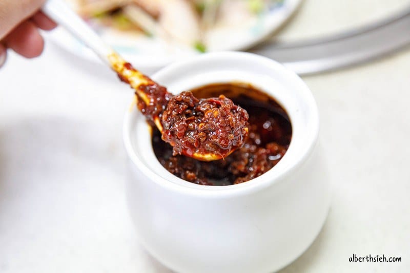 三妹四川麵食｜桃園藝文特區美食推薦，在地人狂推的川味酸辣粉