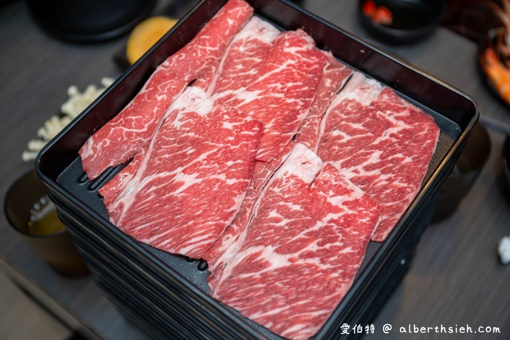 文岩文岩燒蜀辣麻辣鍋.新莊火鍋吃到飽(原塊肉品不錯,海鮮更為推薦鮮甜美味) - 第23張圖 文岩文岩燒蜀辣麻辣鍋.新莊火鍋吃到飽(原塊肉品不錯,海鮮更為推薦鮮甜美味)