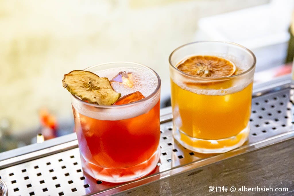 獨角落Do Bar(北車店)(有駐唱氛圍很棒很放鬆的沙發酒吧) - 第31張圖 獨角落Do Bar(北車店)(有駐唱氛圍很棒很放鬆的沙發酒吧)