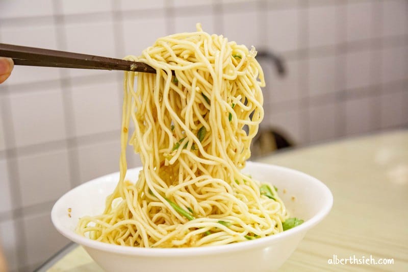忠貞誠米干｜中壢龍岡忠貞市場排隊美食，涼麵也好吃