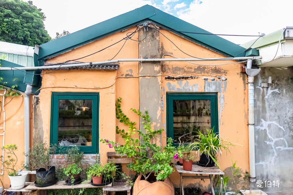 中壢我們他們。一起野餐咖啡廳，老街溪不限時露營風超放鬆 @愛伯特