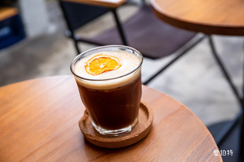 中壢我們他們。一起野餐咖啡廳，老街溪不限時露營風超放鬆 @愛伯特