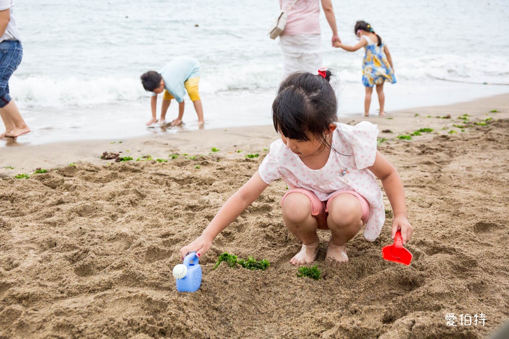 三芝淺水灣海濱公園(北海岸親子玩水玩沙免費景點) @愛伯特