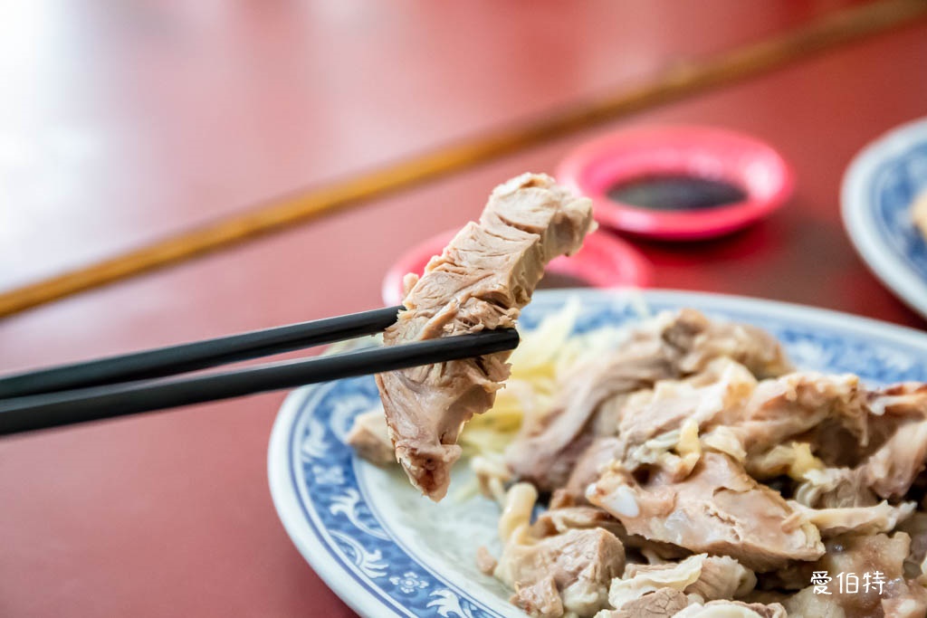 中壢瞎仔巷50年老麵店｜在地人從小吃到大的客家麵店 @愛伯特