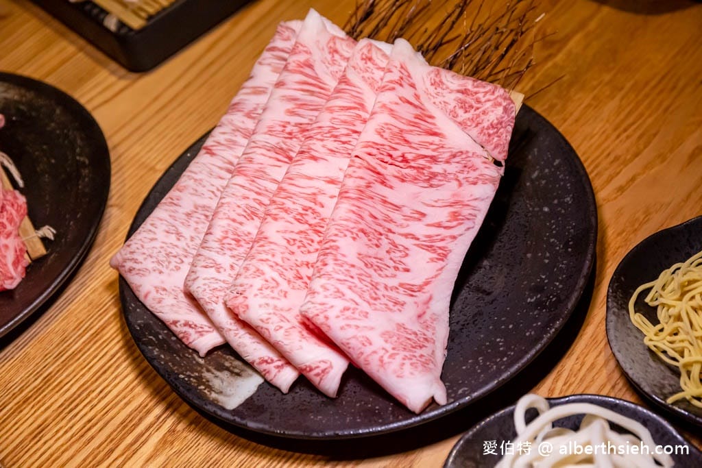 台北和牛火鍋吃到飽.牛小路壽喜燒(A5日本鹿兒島和牛吃到飽,清酒威士忌葡萄酒也可放題) - 第21張圖 台北和牛火鍋吃到飽.牛小路壽喜燒(A5日本鹿兒島和牛吃到飽,清酒威士忌葡萄酒也可放題)